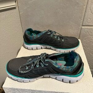 Women's Black and Teal sketchers sketch flex Athletic Running Shoes sz 8